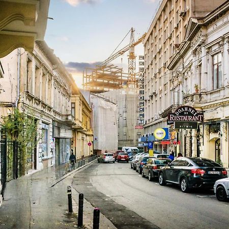 Historic Charm, Modern Comfort - Accommodation In The Heart Of The Old Town Bükreş Dış mekan fotoğraf